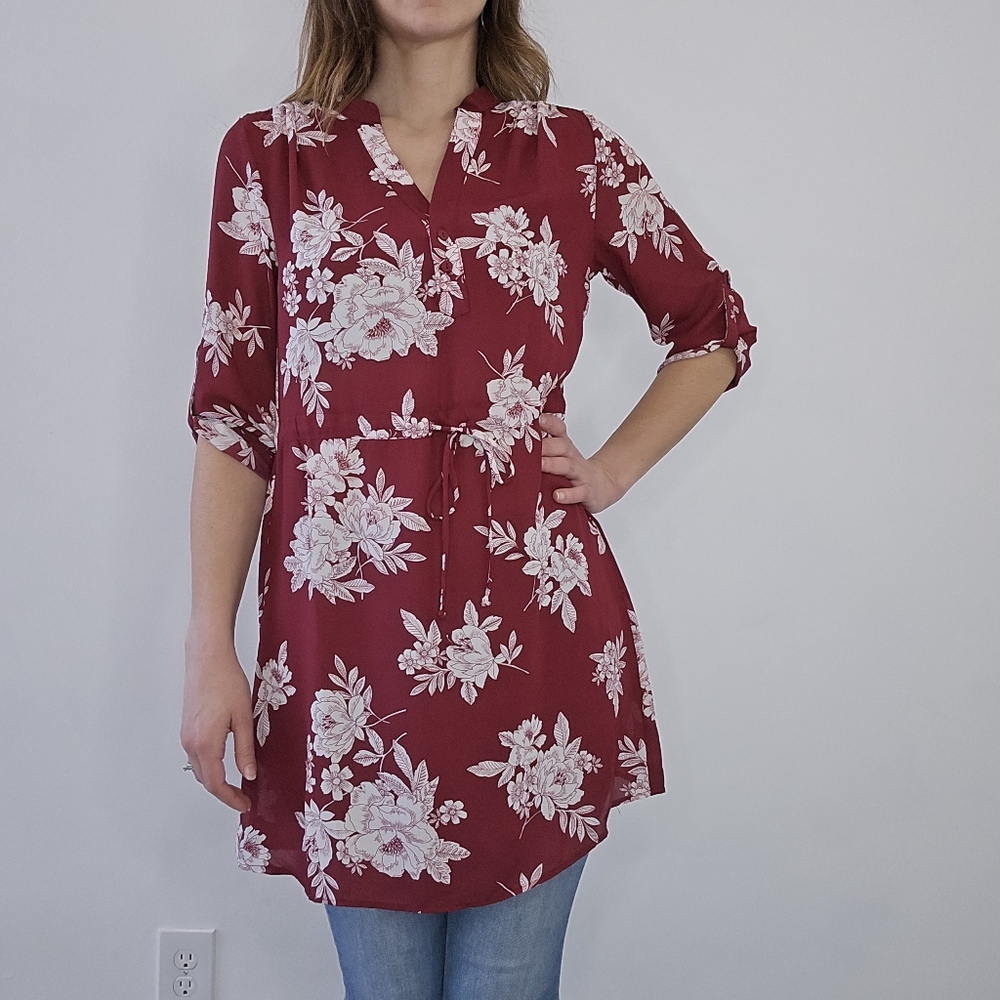 Timing Floral Burgundy Women's Long Tunic Top Size Medium